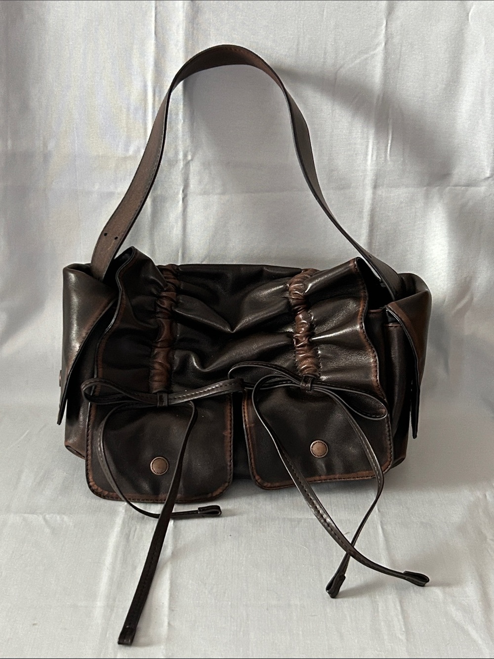 Designer Handbag  Multipocket Bag Y2K  Bow Bag with Washed Finish Vintage Hobo
